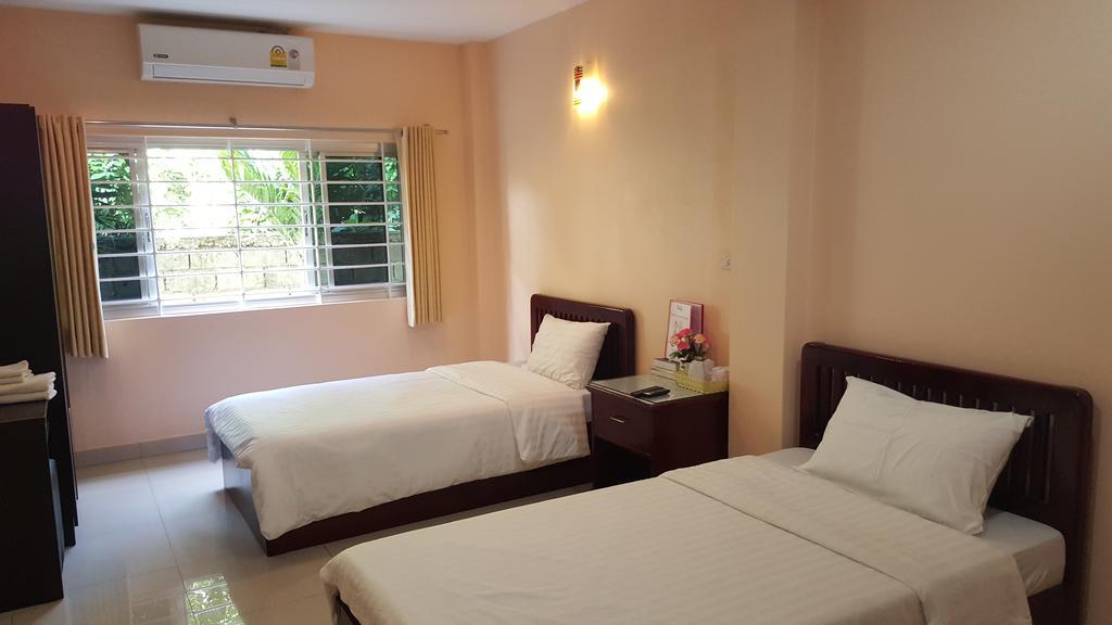 Jirasin Hotel & Apartment Ranong Kamer foto