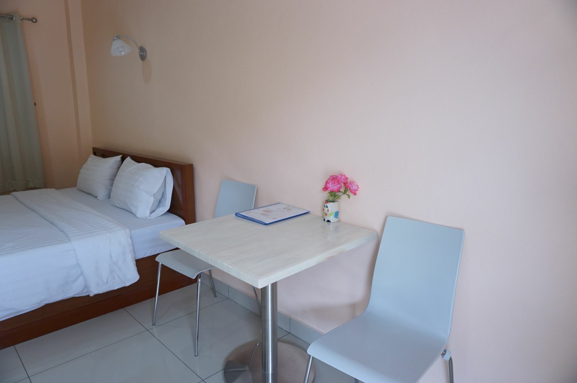 Jirasin Hotel & Apartment Ranong Buitenkant foto